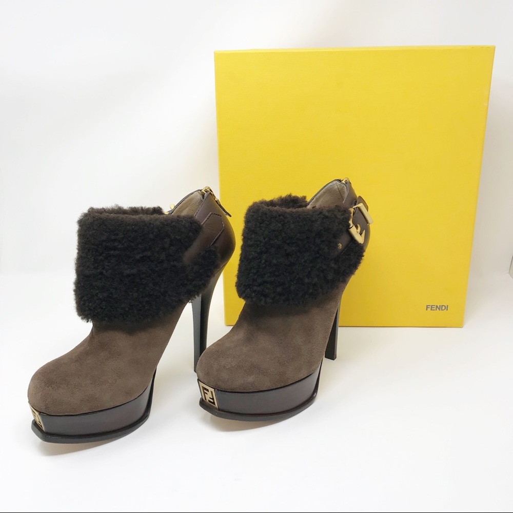 Fendi Shearling Fur Suede Ankle Booties Size 9